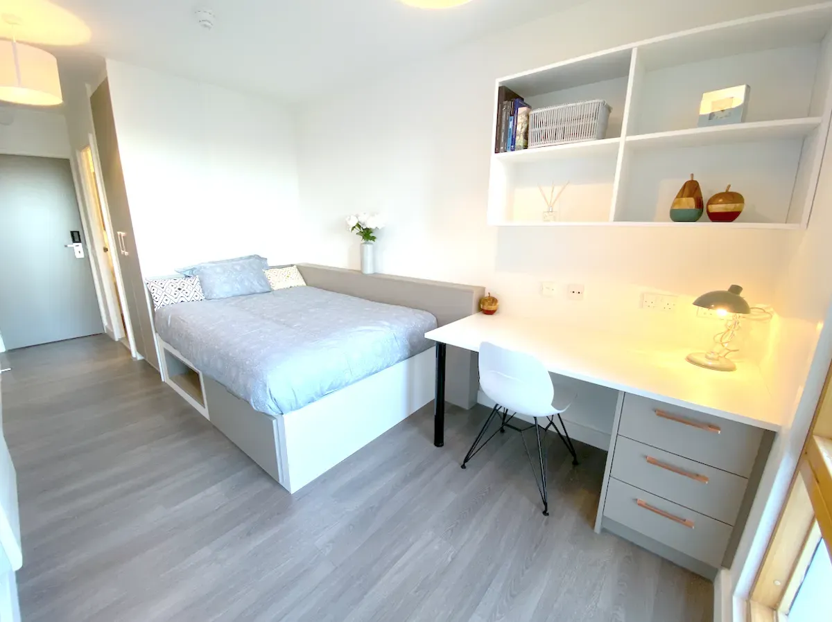 Premier Ensuite Plus